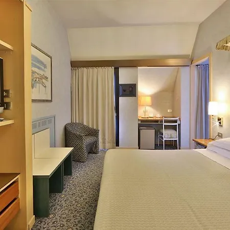 Ξενοδοχείο Bisanzio 4*