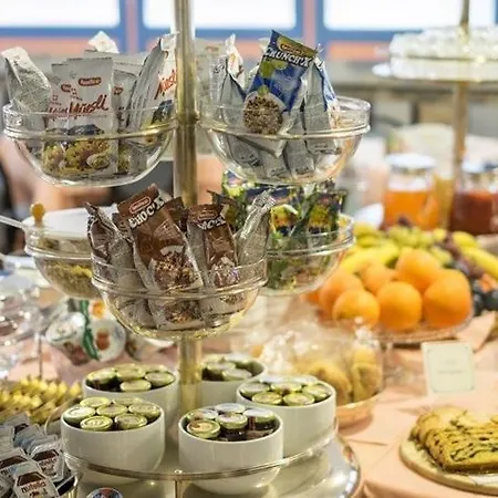 Bisanzio מלון 4*